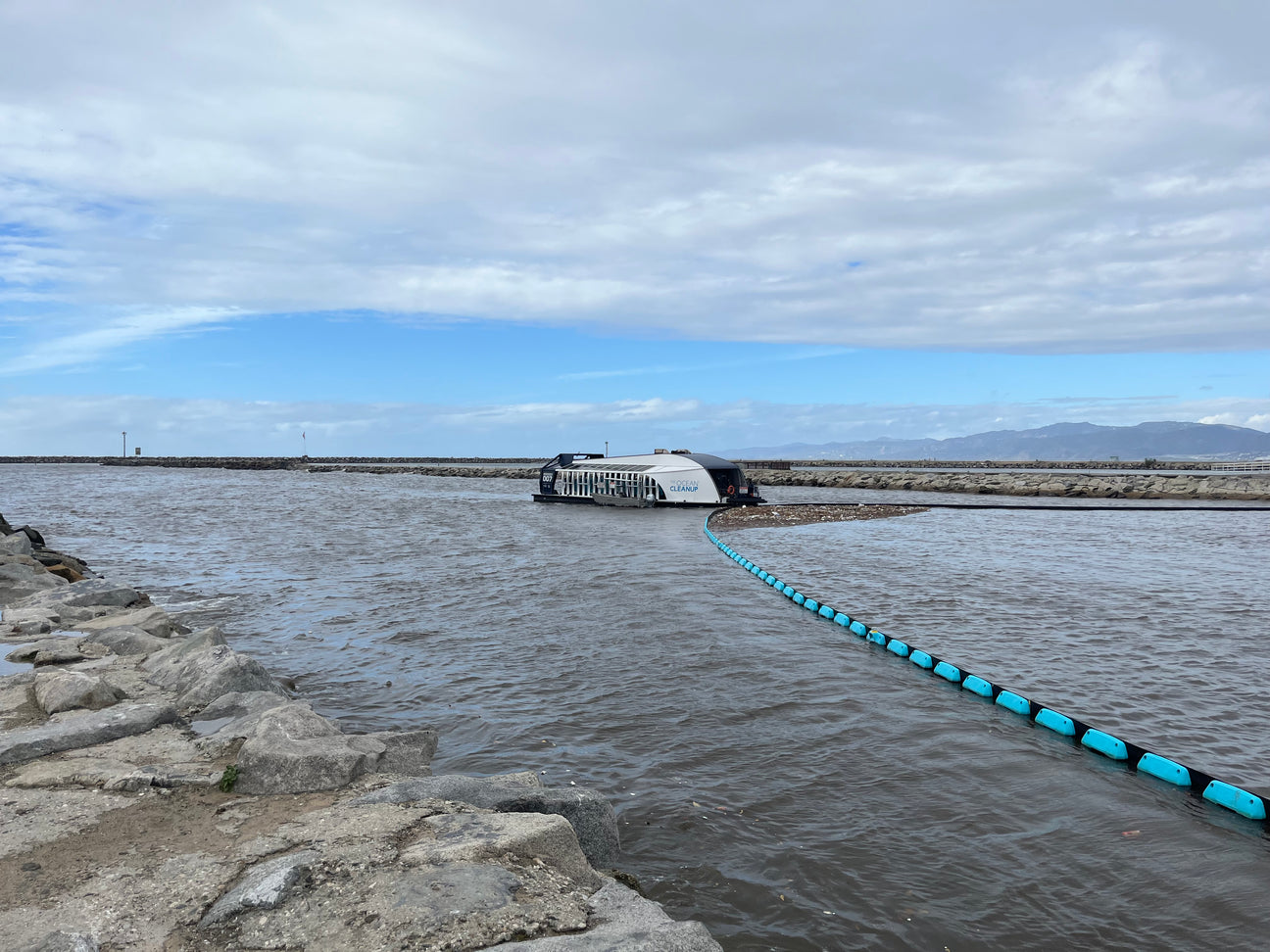 The Ocean Cleanup Project: Revolutionising the Fight Against Ocean Plastic Pollution